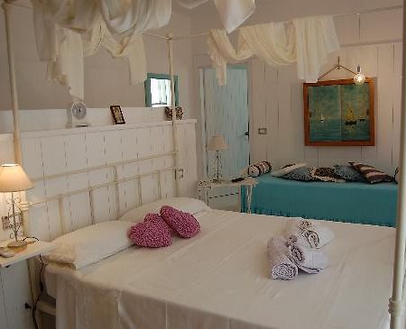 A Casa Di Lolu Panzió Grottammare Szoba fotó